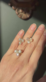 Vintage Baroque Pearl Floral Suite