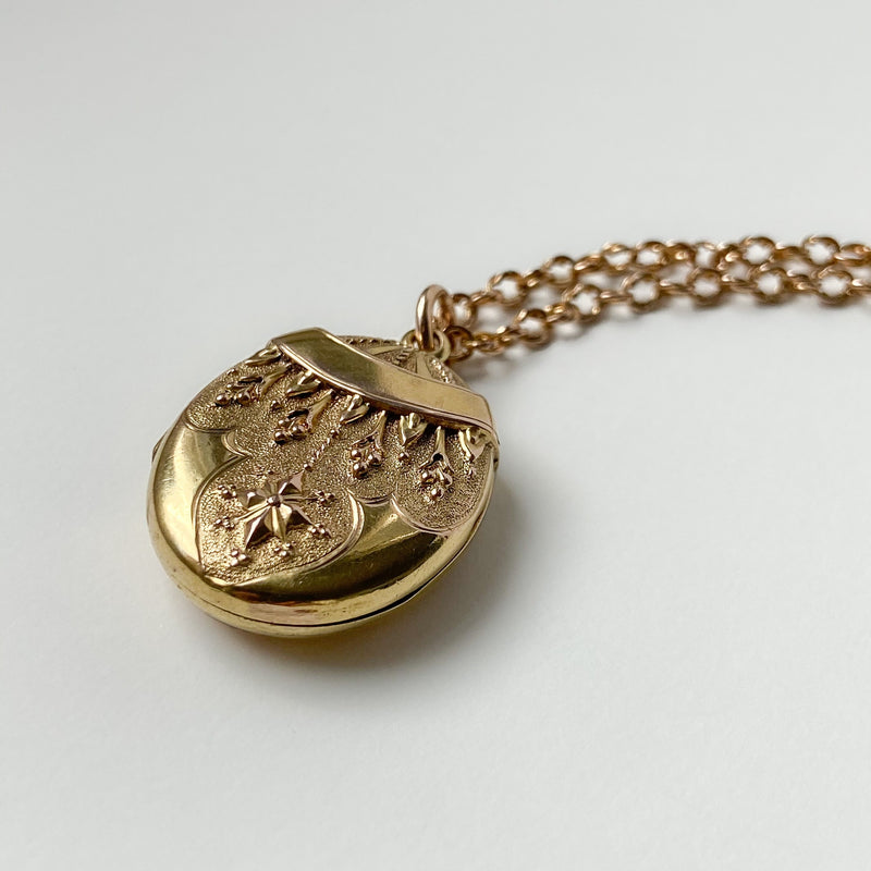 Rare Late Victorian Ornate Locket