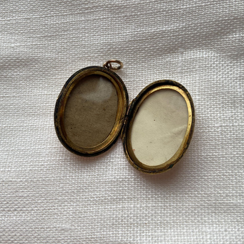 Edwardian Etched Locket