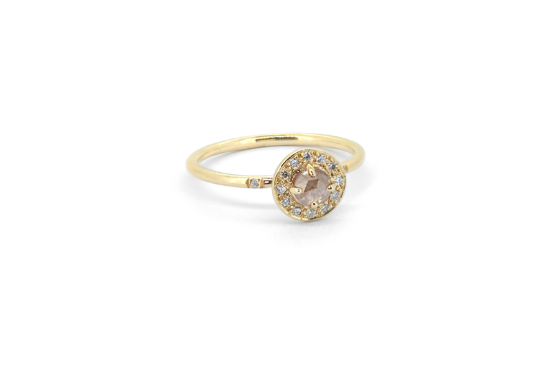 The Diamond Cordelia Ring